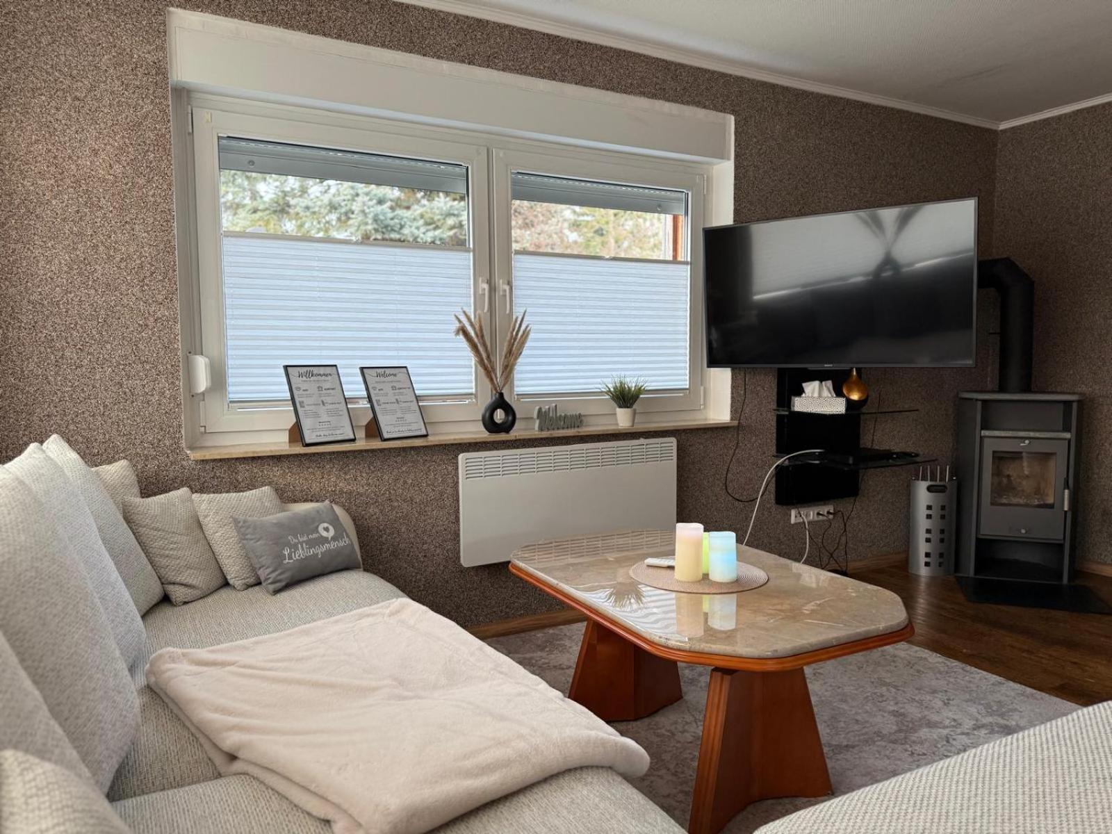 H&W Bungalow Am See بارليبين المظهر الخارجي الصورة